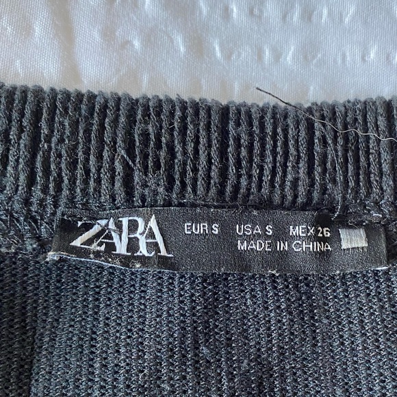ZARA KNIT RIBBED LONG SLEEVE - Picture 3 of 3